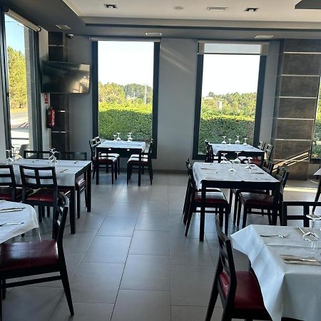 Hostal Restaurante Aqua Ourense Buitenkant foto