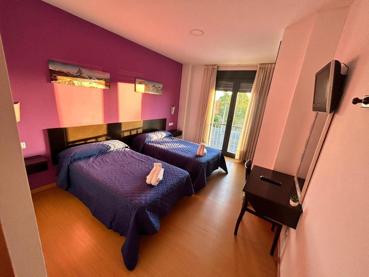 Hostal Restaurante Aqua Ourense Buitenkant foto